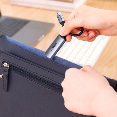 11. Ugreen USB Type C to HDMI 2.0 Adapter 4K @ 60 Hz Thunderbolt 3 for MacBook / PC gray (70444)