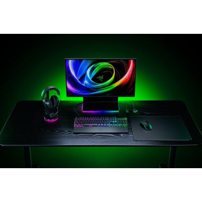 7. Razer Huntsman V3 Pro 8KHz Gaming Keyboard USB Black