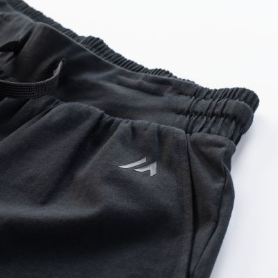 3. Women's LADY MOEN Shorts