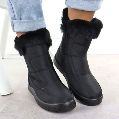 4. Women's flat insulated snow boots black Potocki KI24322