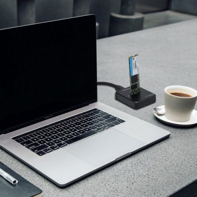 3. QOLTEC M.2 SATA SSD DOCKING STATION | NGFF | USB 3.1