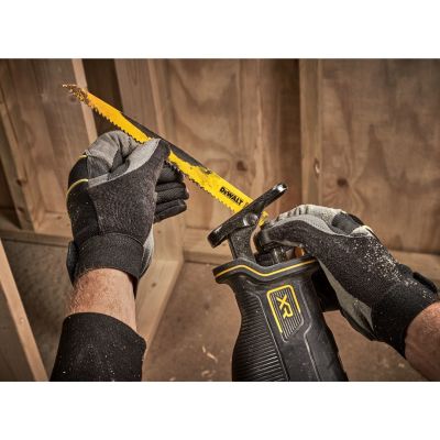 6. Reciprocating saw with 18V brushless motor DCS382N DEWALT