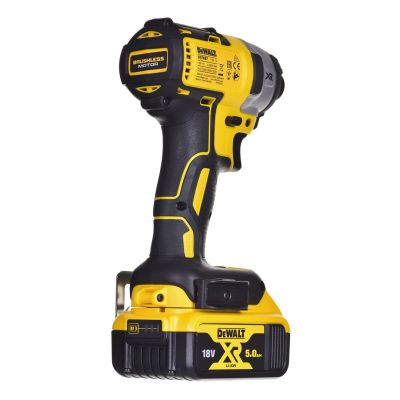 7. DEWALT DCK305P3T POWER TOOL COMBO SET (DCF887+DCH273+DCG405)