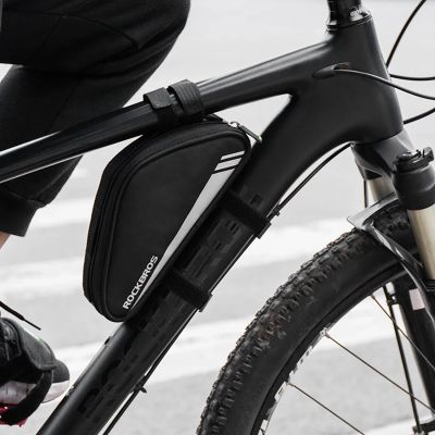 10. Rockbros B55-BK bicycle bag for frame 0.7 l - black