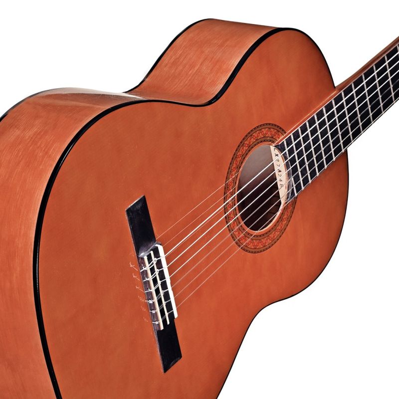 5. Yamaha C40 II - 4/4 Classical Guitar
