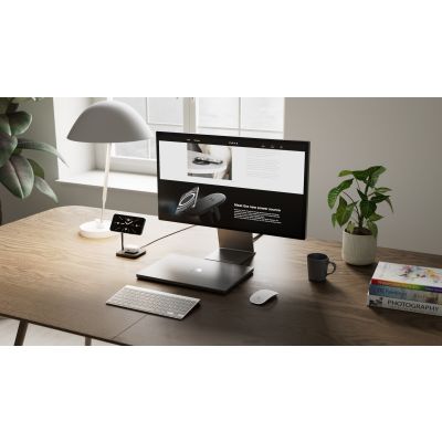 4. Zens Aluminum Series 2-in-1 Magnetic Charger with 24W Power Supply