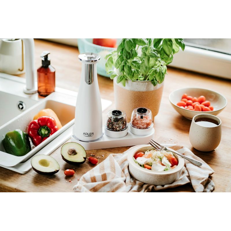 9. ADLER AD 4449w white spice grinder set