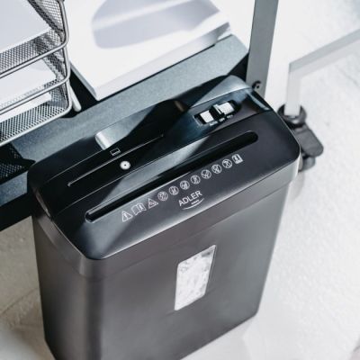 12. ADLER AD 1037b document shredder black
