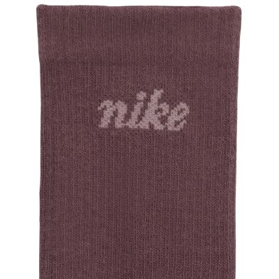 4. Nike Everyday Elevated Crew socks 3 pairs IH8528 903