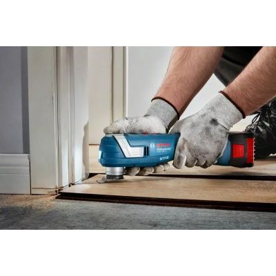 3. Bosch GOP 185-LI 18V Multifunction Tool (06018G2020) Black, Blue
