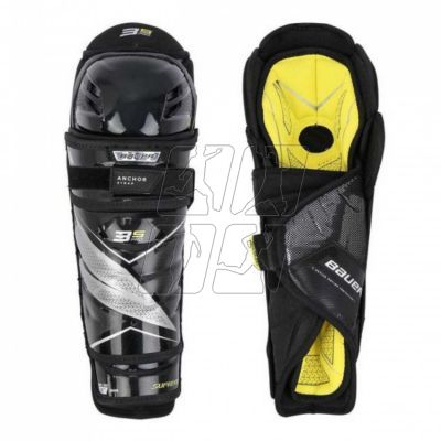 3. Bauer Supreme 3S Pro Jr 1058518 hockey shin guards