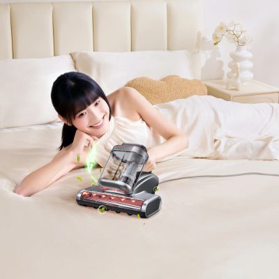 5. UWANT M700 Mattress Vacuum Cleaner - Gray
