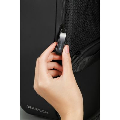 7. XD DESIGN ANTI-THEFT BACKPACK BOBBY EDGE BLACK P/N: P706.2501